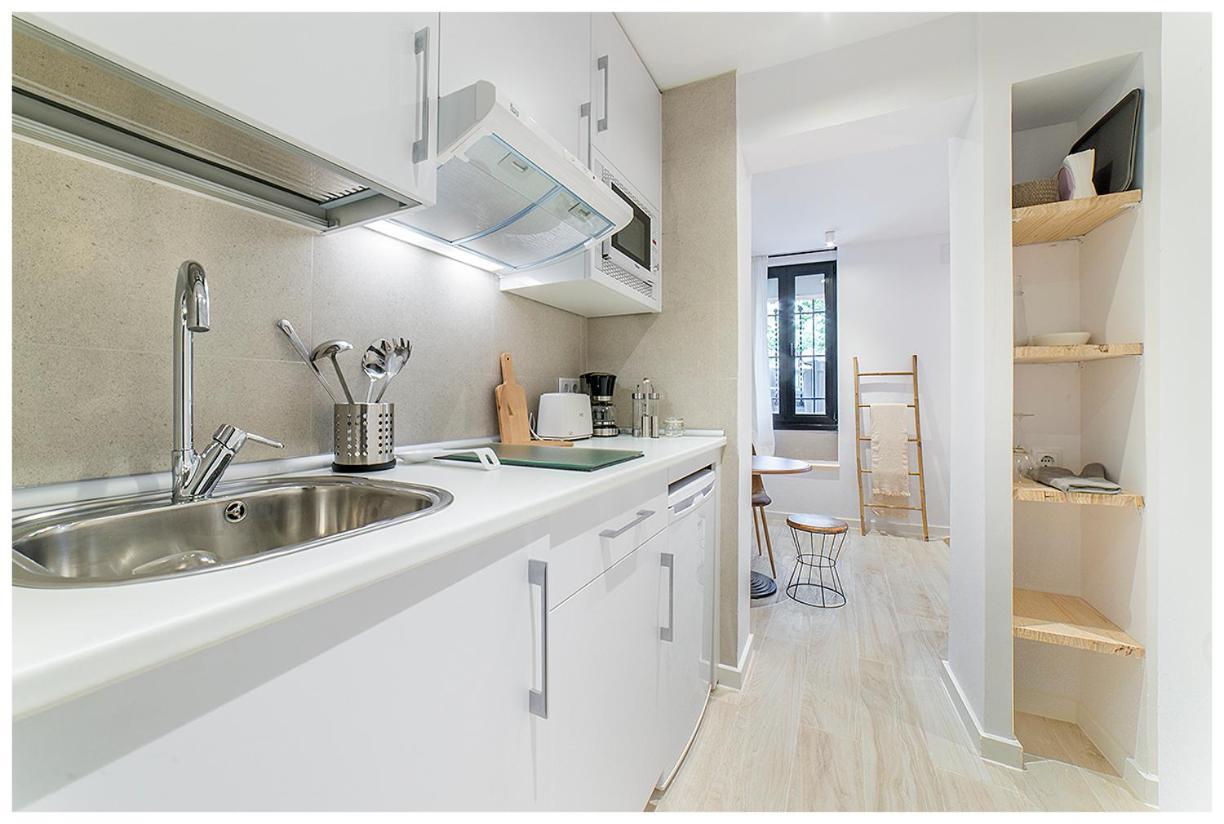 Apartamentos Madrid Rio Esterno foto