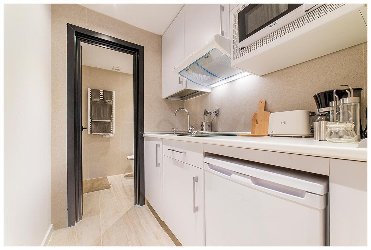 Apartamentos Madrid Rio Esterno foto