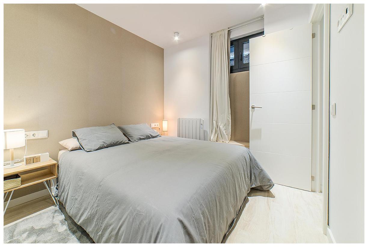 Apartamentos Madrid Rio Esterno foto