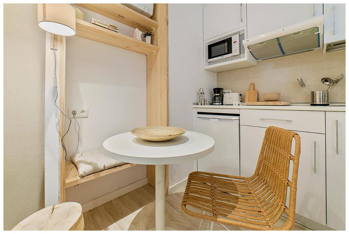 Apartamentos Madrid Rio Esterno foto