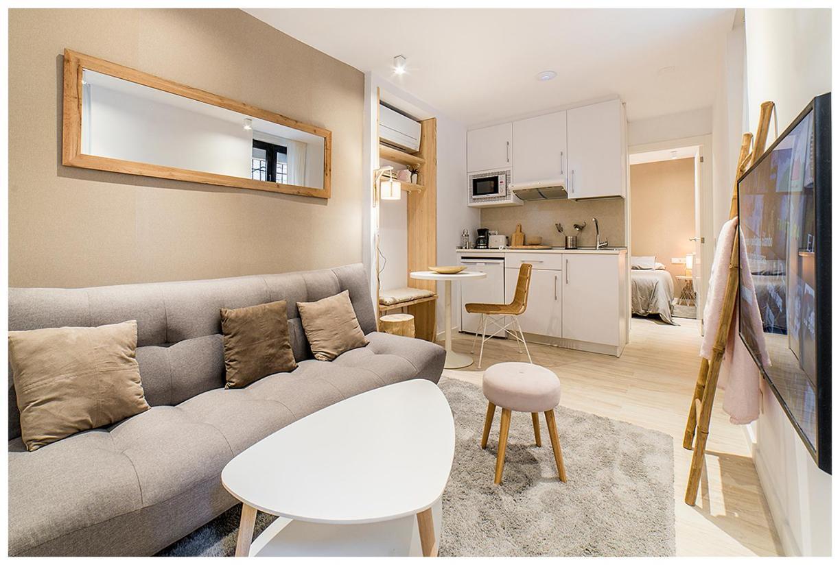 Apartamentos Madrid Rio Esterno foto